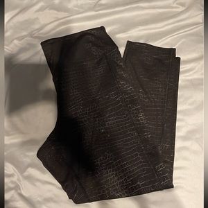 PINK ULTIMATE LEGGINGS WITH POCKETS